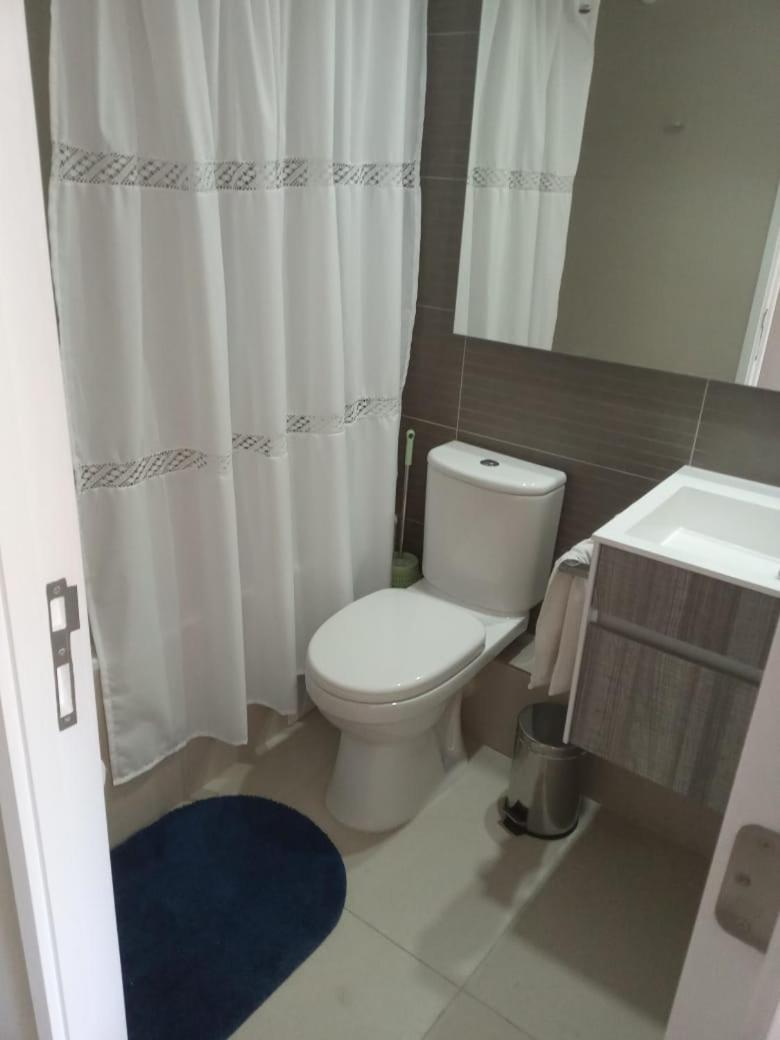 Apartamento Depto. En El Centro De Vina Vina del Mar